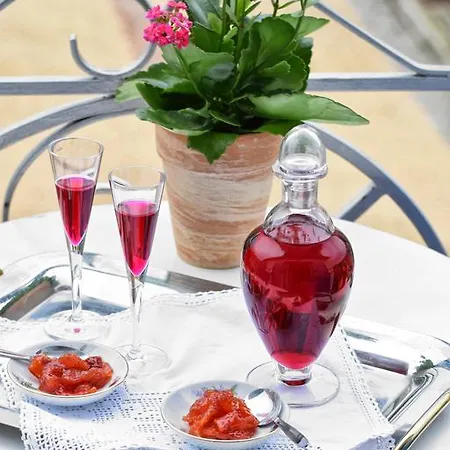 Mira Mare Hotel, Appart hôtel