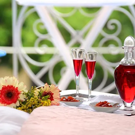 Mira Mare Hotel, Appart hôtel 4*