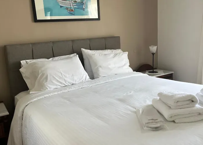 Mira Mare Hotel, 4* Galaxidi